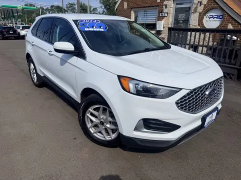 Photos of 2024 FORD EDGE SEL for sale in Highland, IN at Pro Auto Finance Highland