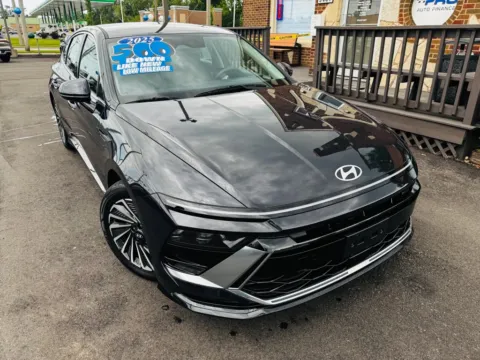 Photos of 2025 HYUNDAI SONATA HYBRID SEL for sale in Highland, IN at Pro Auto Finance Highland