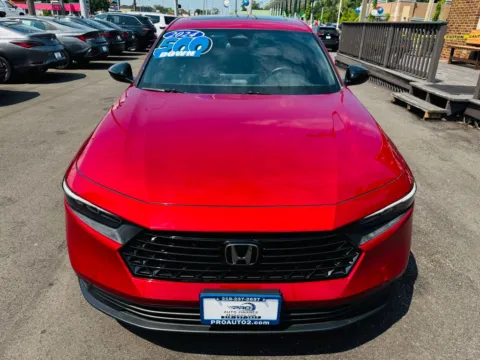 More photos of 2024 HONDA ACCORD HYBRID SPORT at Pro Auto Finance Highland, IN