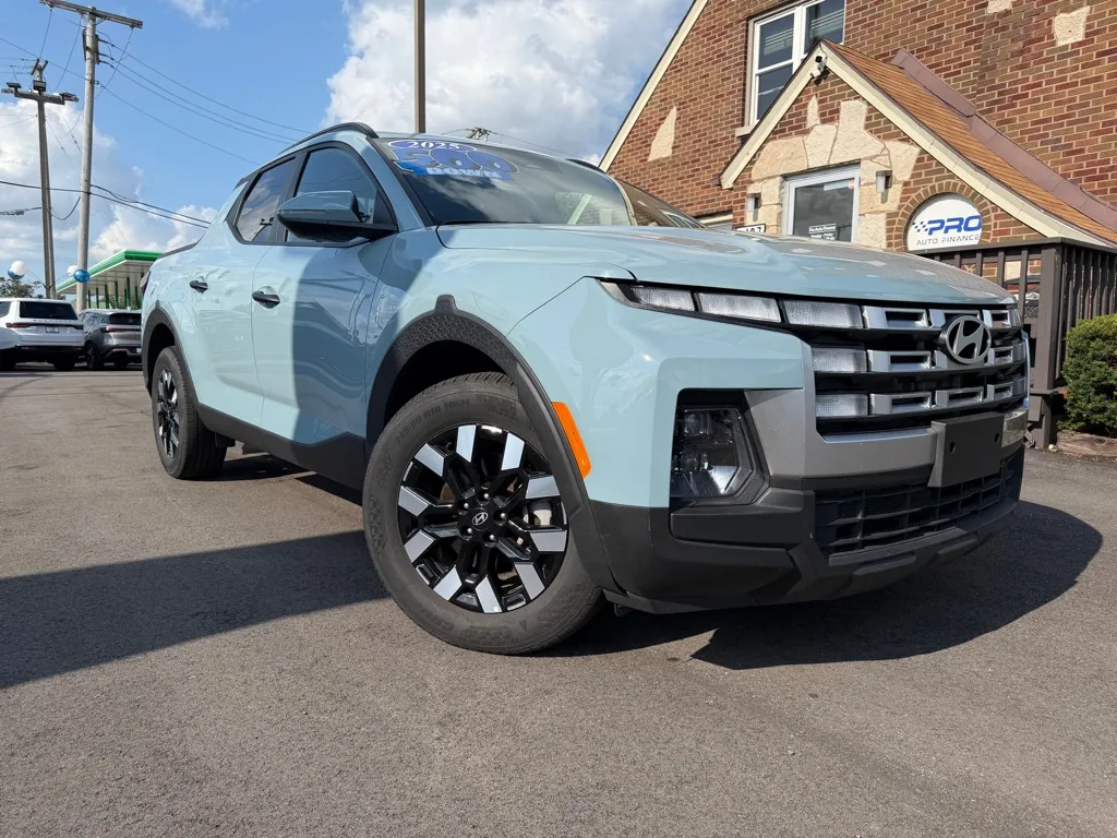 Blue 2025 HYUNDAI SANTA CRUZ SEL for sale in Highland, IN