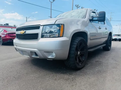 Another view of 2007 CHEVROLET SUBURBAN LS for sale in Highland, IN at Pro Auto Finance Highland