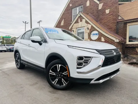 White 2025 MITSUBISHI ECLIPSE CROSS SE for sale in Highland, IN