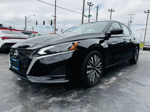 More photos of 2023 NISSAN ALTIMA 2.5 SV at Pro Auto Finance Highland, IN