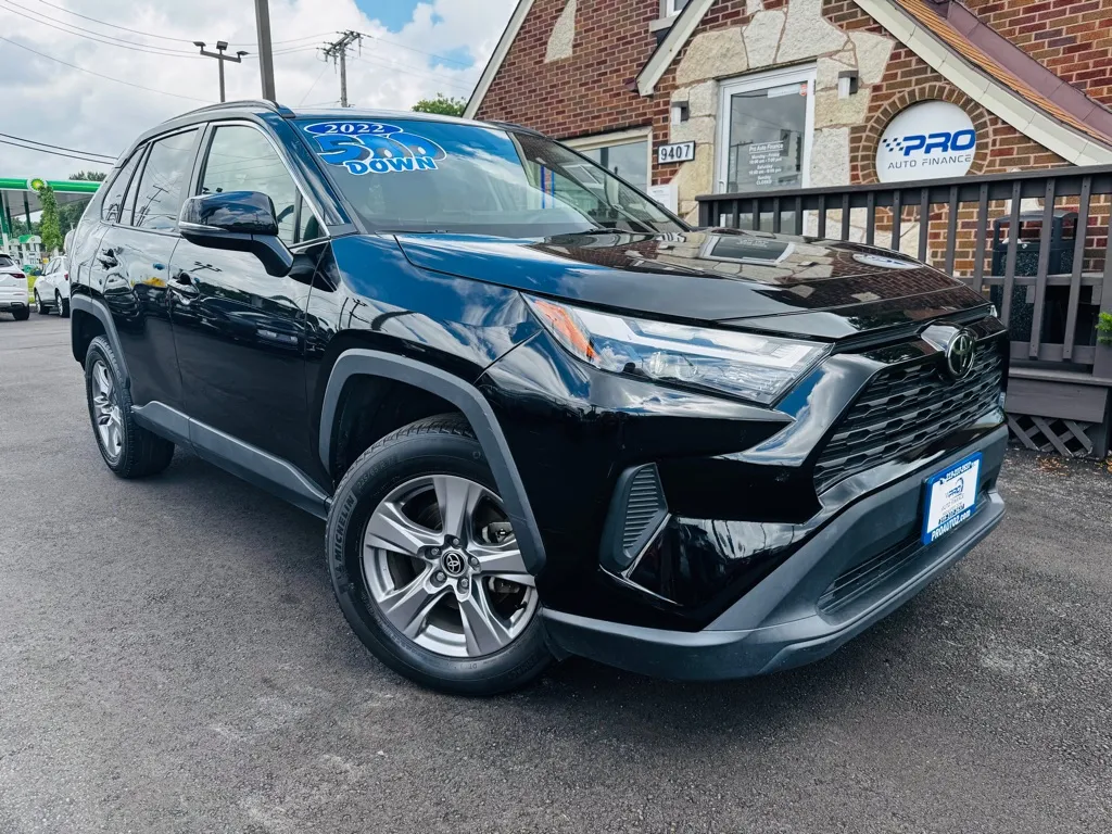 2022 TOYOTA RAV4 XLE for sale in Highland, IN