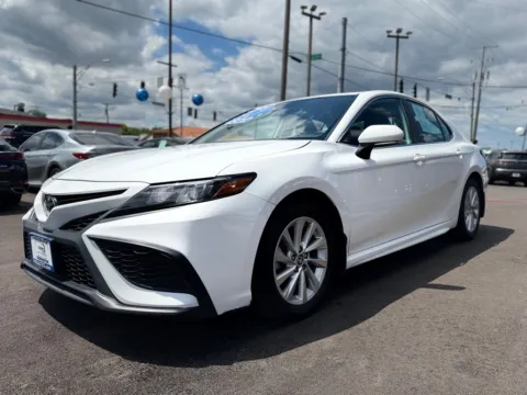 More photos of 2024 TOYOTA CAMRY SE at Pro Auto Finance Highland, IN