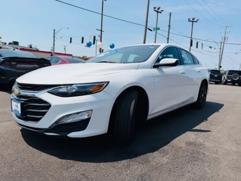 More photos of 2024 CHEVROLET MALIBU LT at Pro Auto Finance Highland, IN