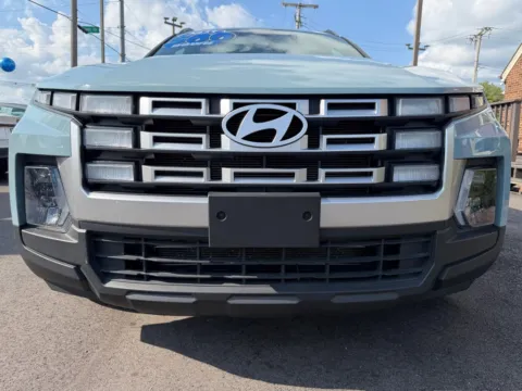More photos of 2025 HYUNDAI SANTA CRUZ SEL at Pro Auto Finance Highland, IN