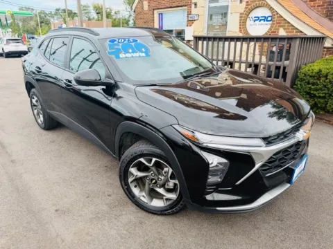 Photos of 2025 CHEVROLET TRAX LT for sale in Highland, IN at Pro Auto Finance Highland