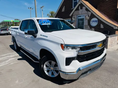 White 2025 CHEVROLET SILVERADO 1500 LT for sale in Highland, IN