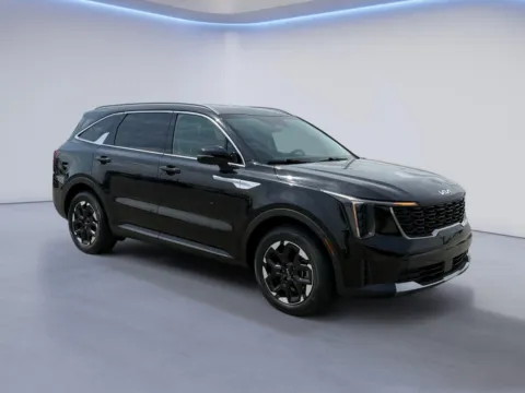 Black 2024 Kia Sorento S for sale in Alcoa, TN