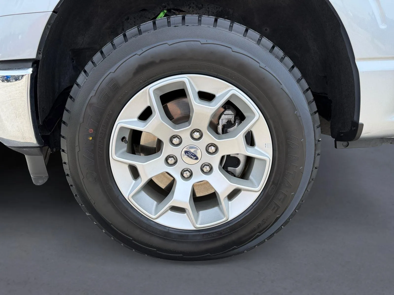 2023 Ford F-150 XLT - Photo 9