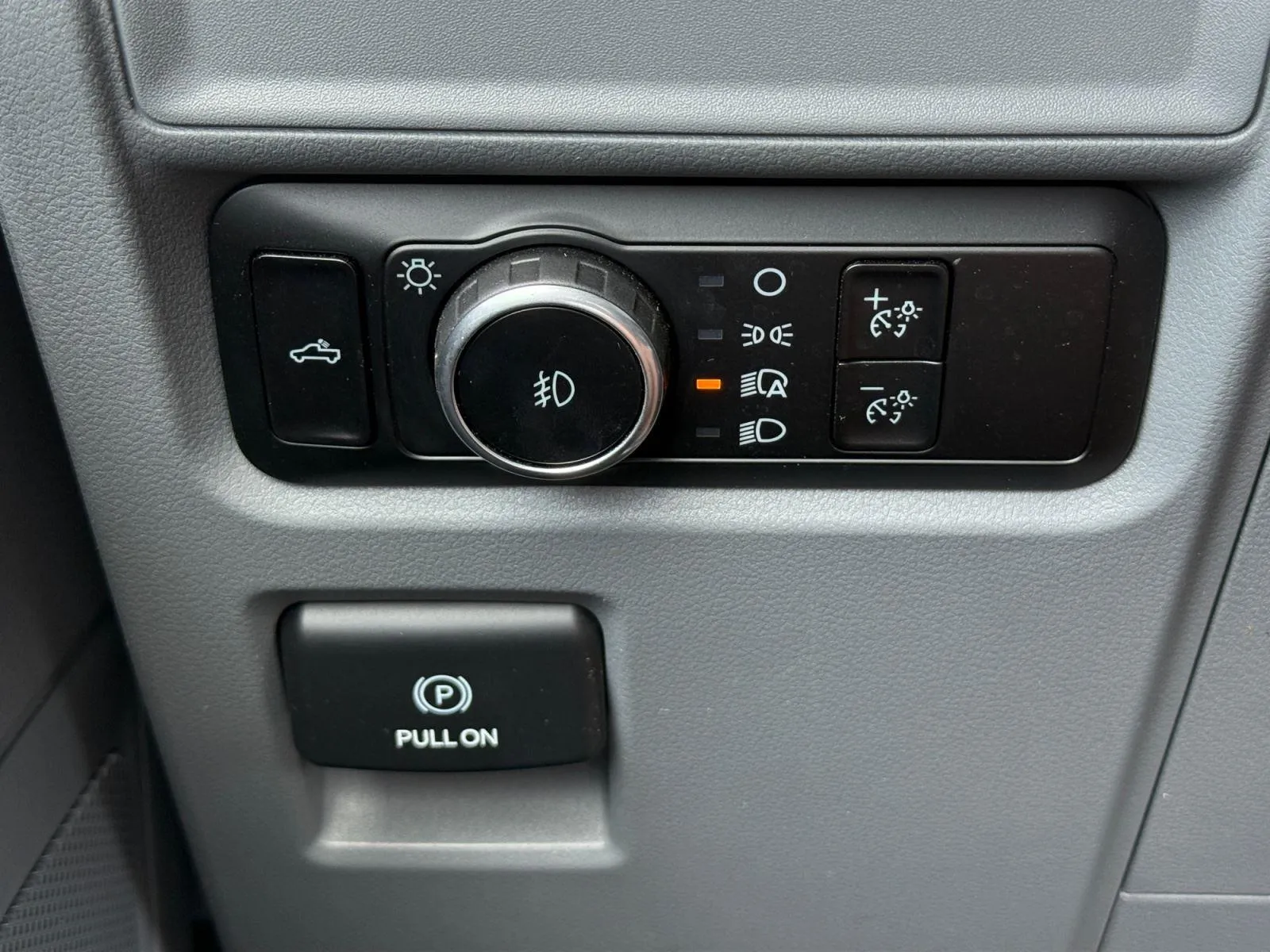 2023 Ford F-150 XLT - Photo 19