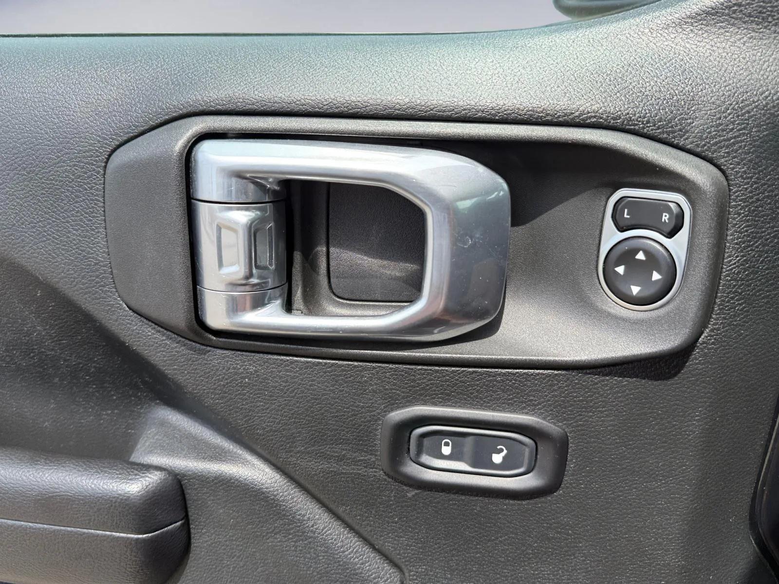 2020 Jeep Wrangler Unlimited Sport S - Photo 18