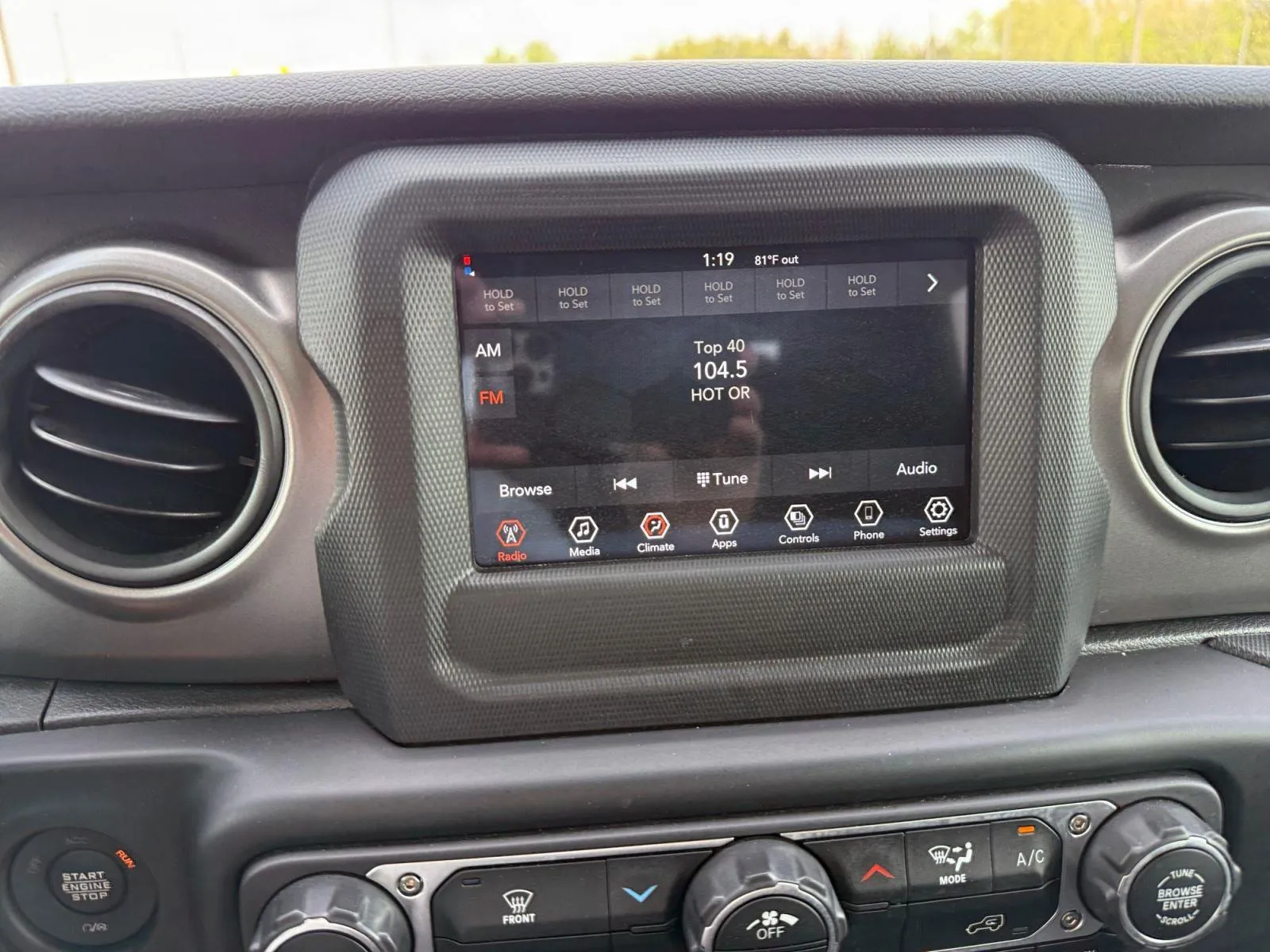 2023 Jeep Gladiator Sport S - Photo 23