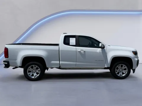 Photos of 2021 Chevrolet Colorado 2WD LT for sale in Alcoa, TN at Twin City Auto Center