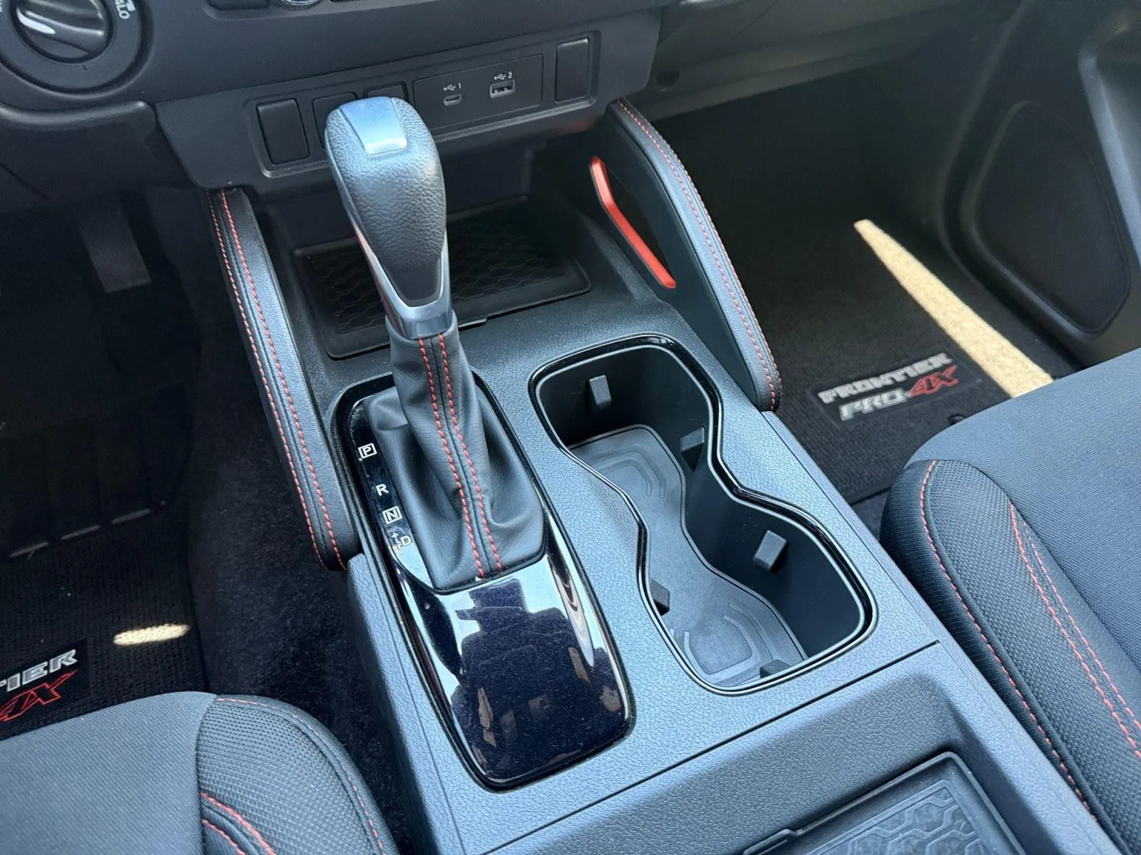 2023 Nissan Frontier PRO-4X - Photo 27