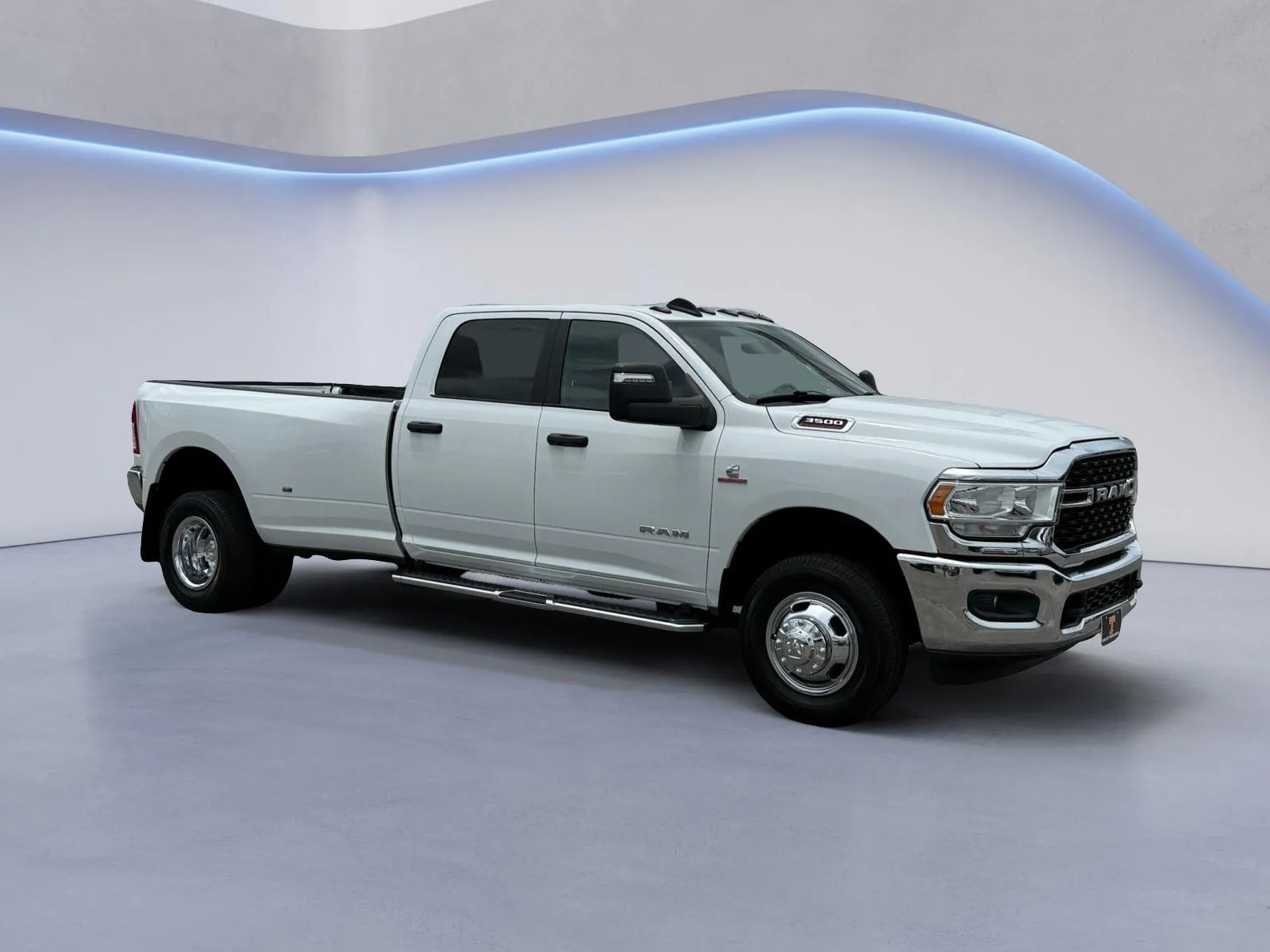 White 2023 Ram 3500 Big Horn for sale in Alcoa, TN