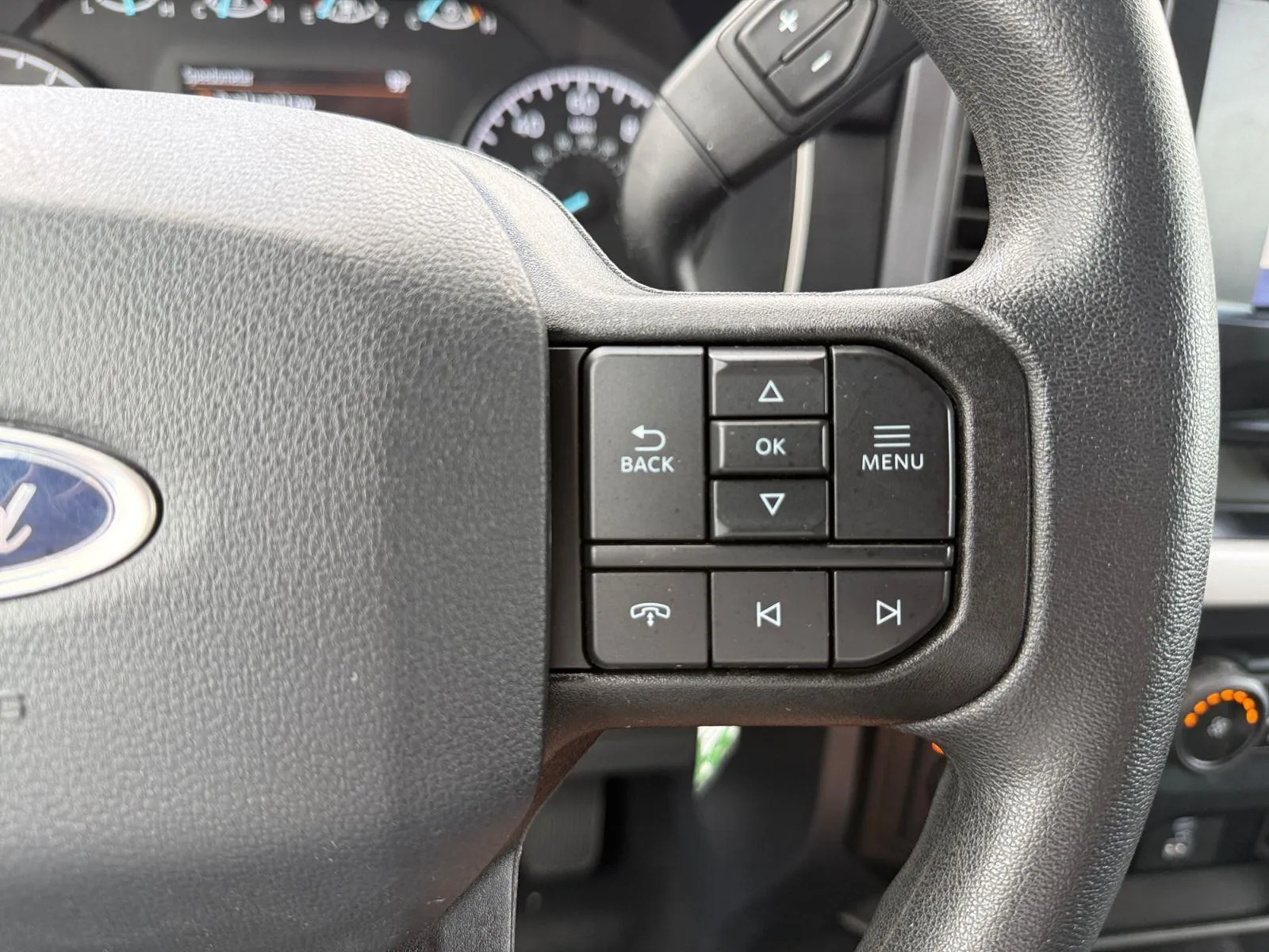 2023 Ford F-150 XLT - Photo 21