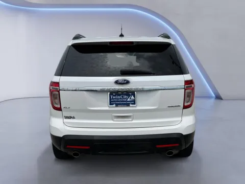 More photos of 2014 Ford Explorer XLT at Twin City Auto Center, TN