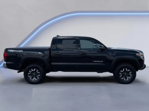 Photos of 2019 TOYOTA TACOMA for sale in Alcoa, TN at Twin City Auto Center