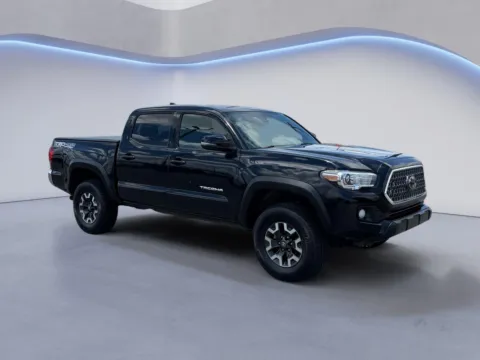 Black 2019 TOYOTA TACOMA for sale in Alcoa, TN