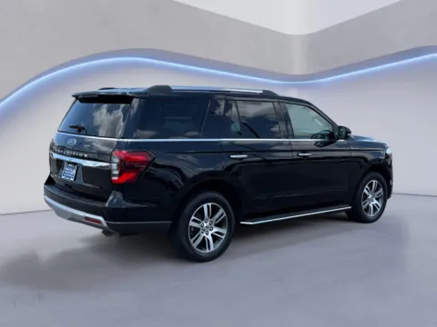 Another view of 2022 Ford Expedition Limited for sale in Alcoa, TN at Twin City Auto Center