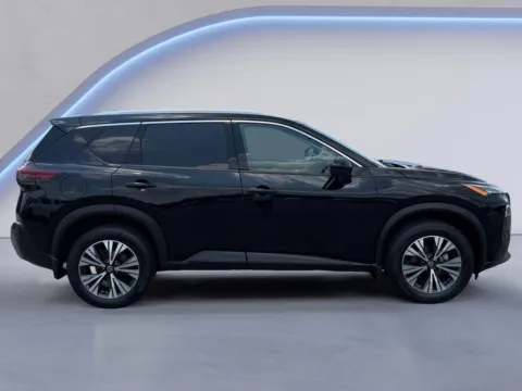 Photos of 2021 Nissan Rogue SV for sale in Alcoa, TN at Twin City Auto Center