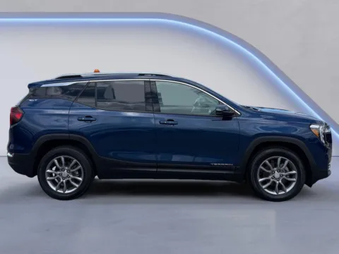Photos of 2023 GMC Terrain SLT for sale in Alcoa, TN at Twin City Auto Center