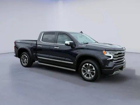 Gray 2023 Chevrolet Silverado 1500 High Country for sale in Alcoa, TN