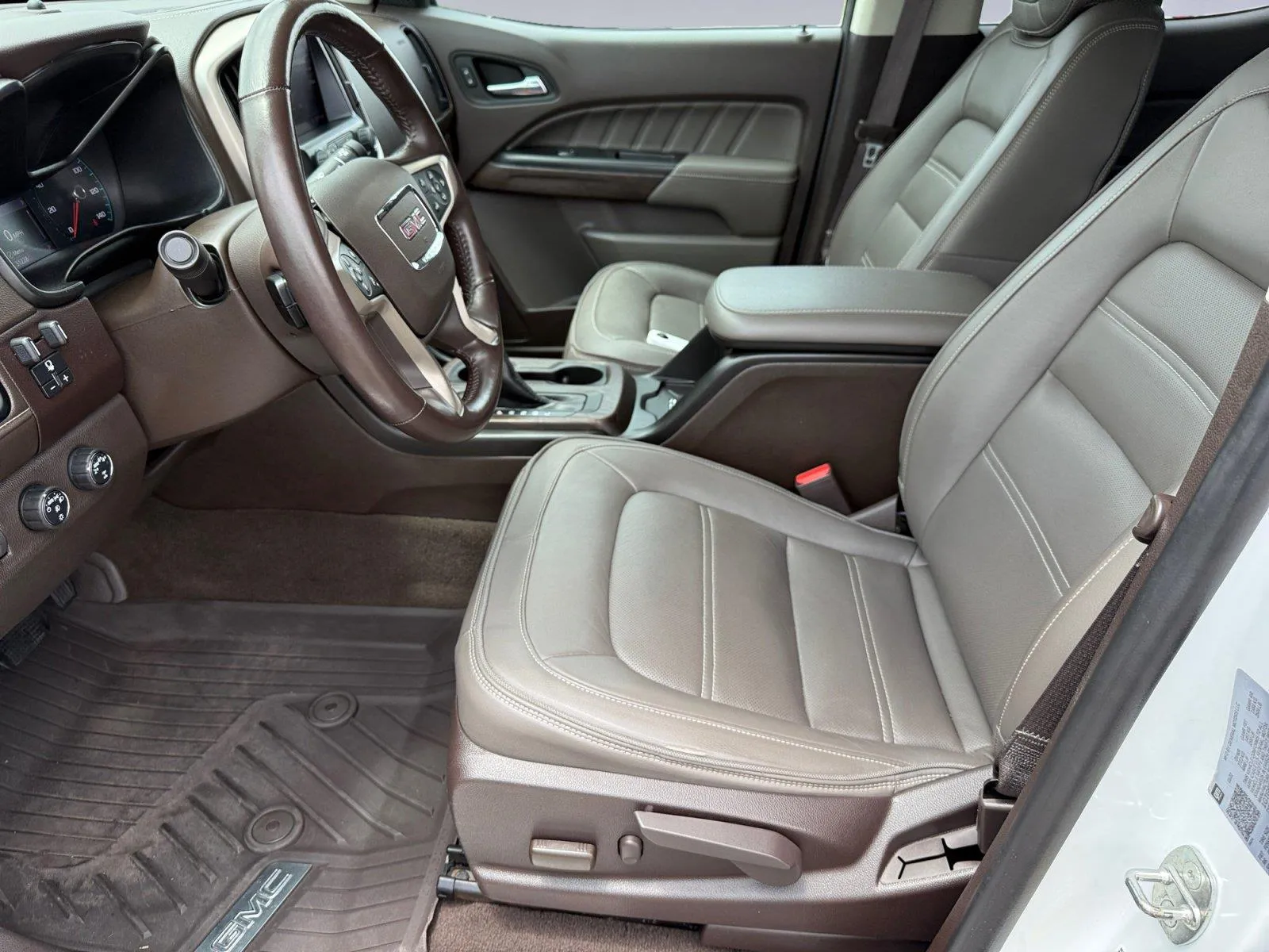 2022 GMC Canyon Denali - Photo 10