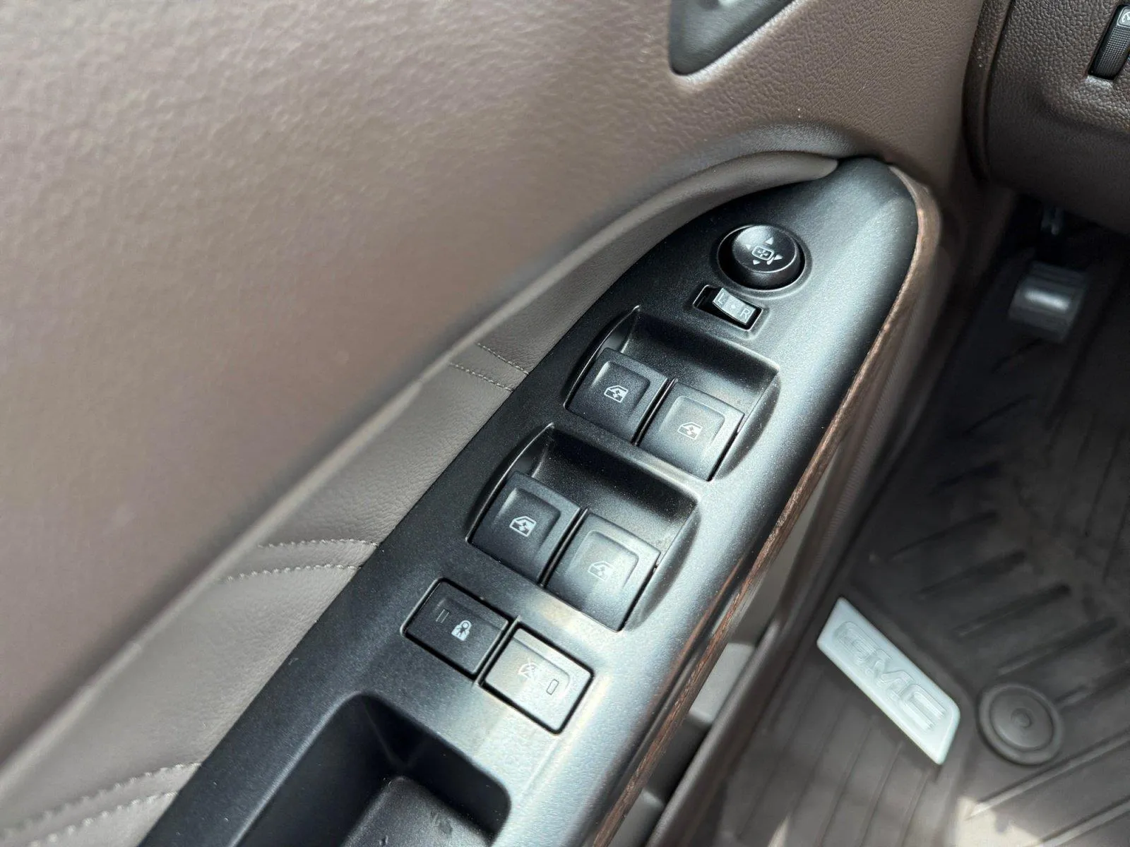 2022 GMC Canyon Denali - Photo 18
