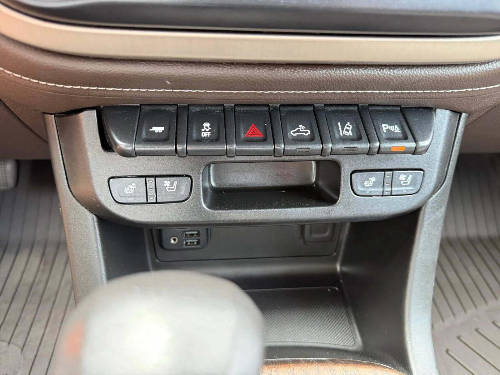 2022 GMC Canyon Denali - Photo 27