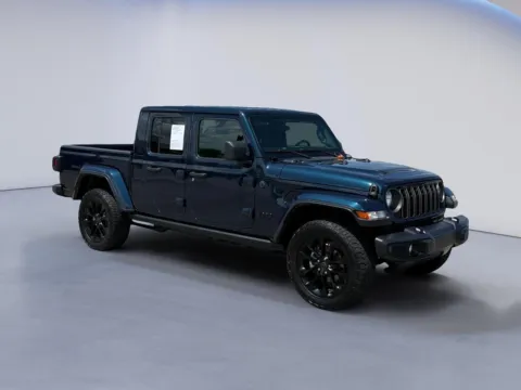 Blue 2025 Jeep Gladiator Nighthawk for sale in Alcoa, TN