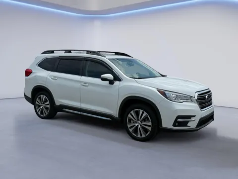 White 2022 Subaru Ascent Limited for sale in Alcoa, TN