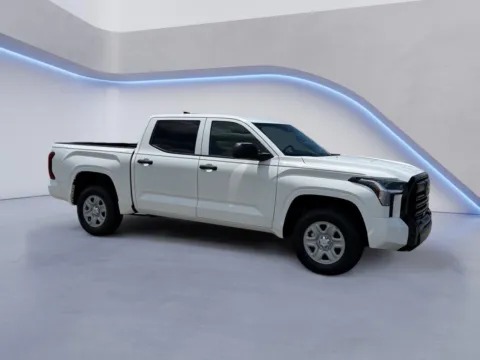 White 2023 TOYOTA TUNDRA SR for sale in Alcoa, TN