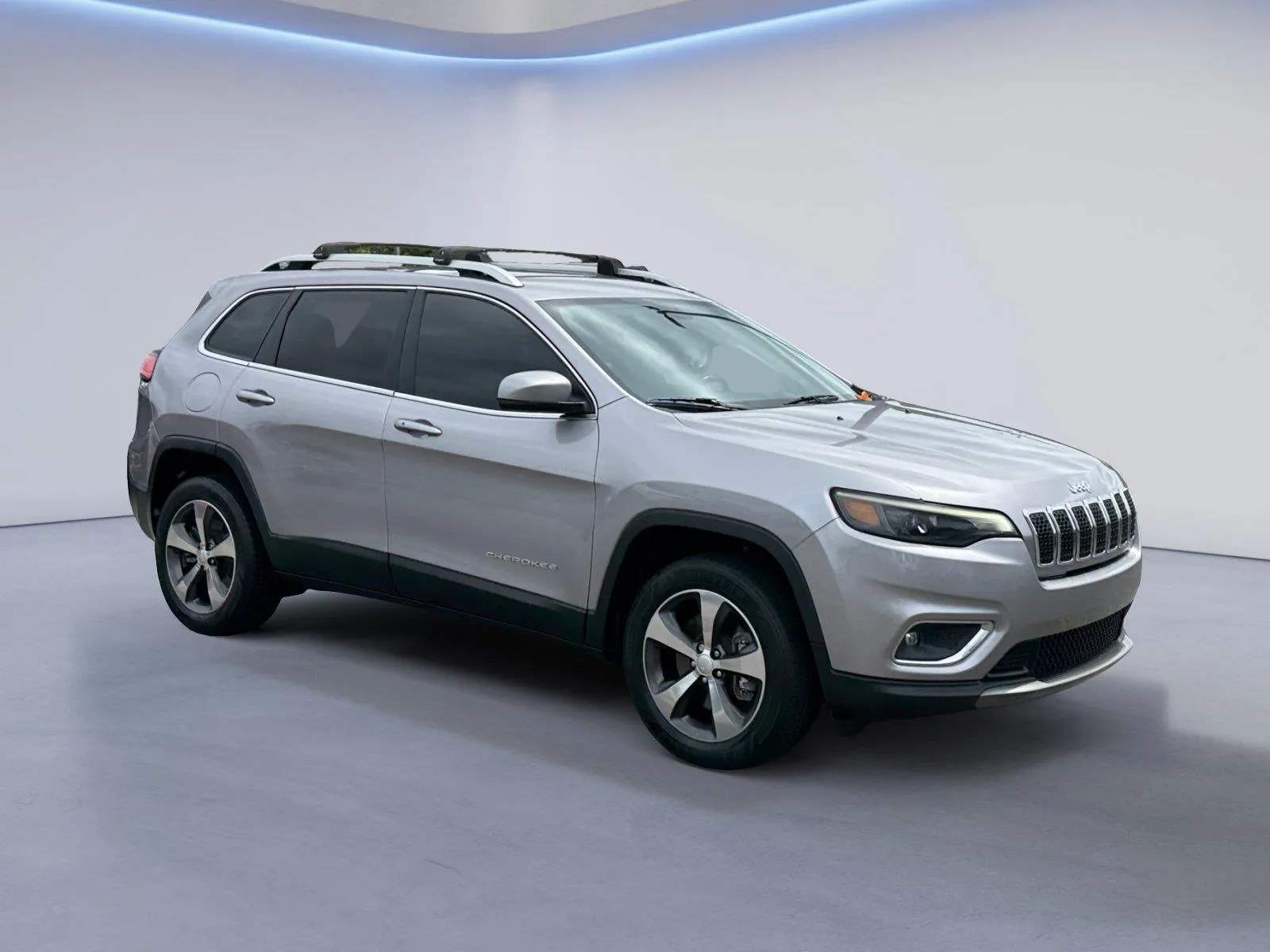 Silver 2020 Jeep Cherokee Limited for sale in Alcoa, TN