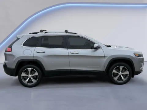 Photos of 2020 Jeep Cherokee Limited for sale in Alcoa, TN at Twin City Auto Center