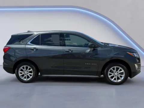 Photos of 2020 Chevrolet Equinox LT for sale in Alcoa, TN at Twin City Auto Center