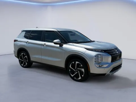 Silver 2024 Mitsubishi Outlander SE for sale in Alcoa, TN