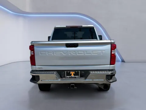 More photos of 2022 Chevrolet Silverado 2500 HD LT at Twin City Auto Center, TN