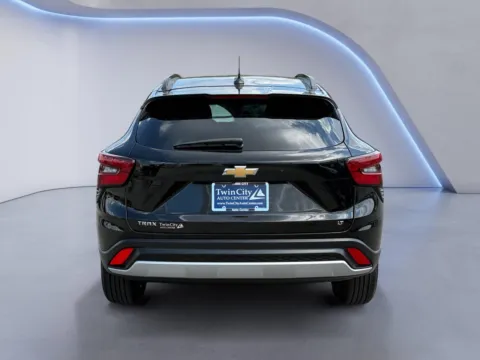 More photos of 2024 Chevrolet Trax LT at Twin City Auto Center, TN