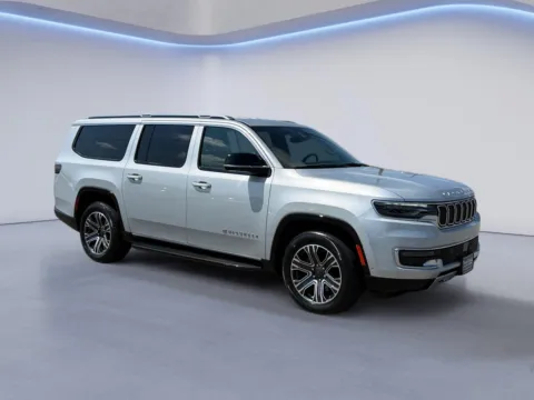 Silver 2024 Jeep Wagoneer L Series II for sale in Alcoa, TN