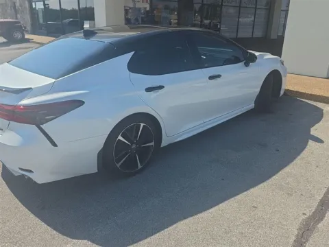 White 2019 Toyota Camry XSE V6 for sale in Alcoa, TN