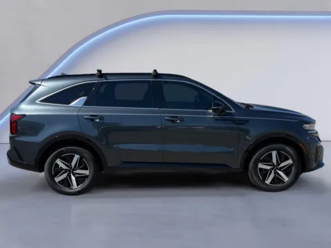 Photos of 2023 Kia Sorento S for sale in Alcoa, TN at Twin City Auto Center