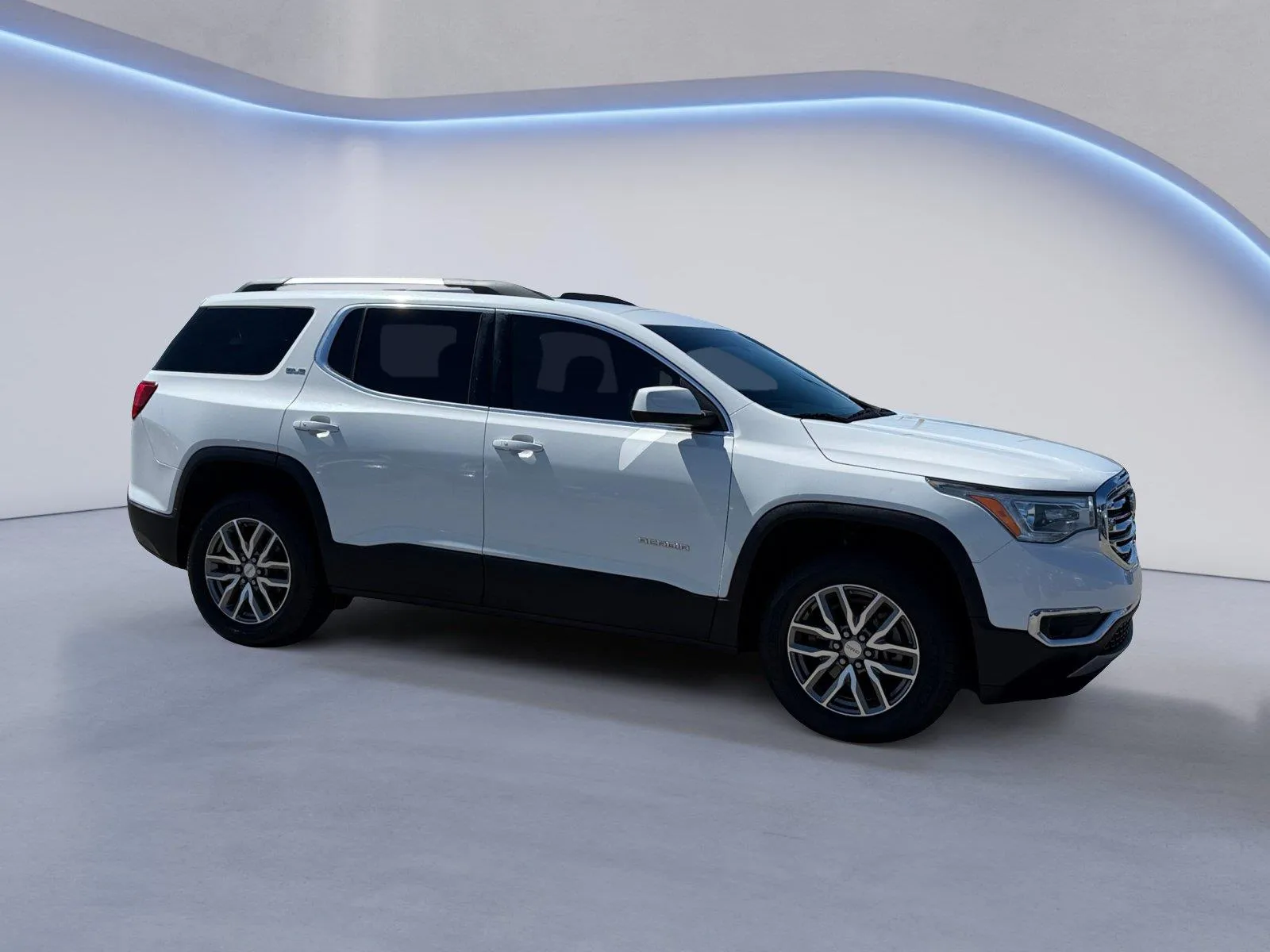 White 2017 GMC Acadia SLE for sale in Alcoa, TN