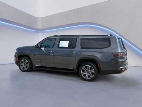 More photos of 2024 Jeep Wagoneer L Series II at Twin City Auto Center, TN