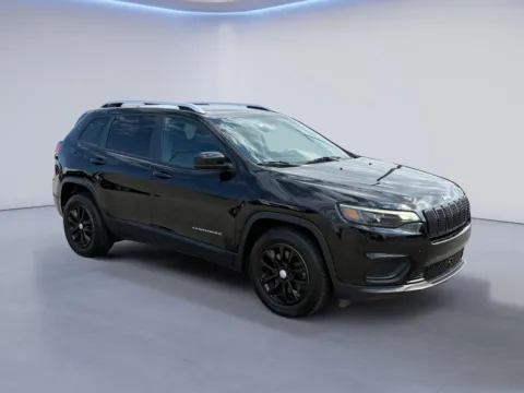 Black 2021 Jeep Cherokee Latitude for sale in Alcoa, TN