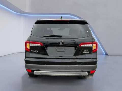 More photos of 2020 Honda Pilot EX-L at Airport Honda, TN