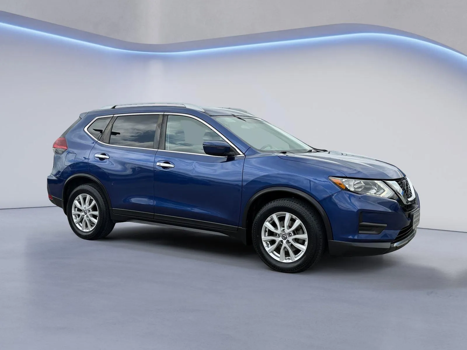 Blue 2018 Nissan Rogue SV for sale in Alcoa, TN
