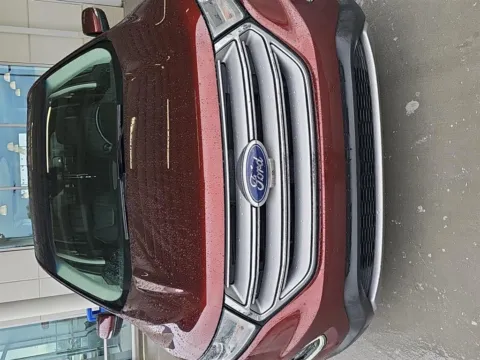 Photos of 2016 Ford Edge Titanium for sale in Alcoa, TN at Airport Honda